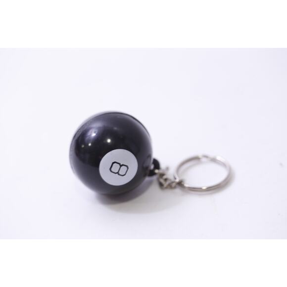 Magic 8 Ball, Keychain, Miniature, Portable, Travel, Accessory, ~ 251013-WH 1374 - Picture 1 of 3